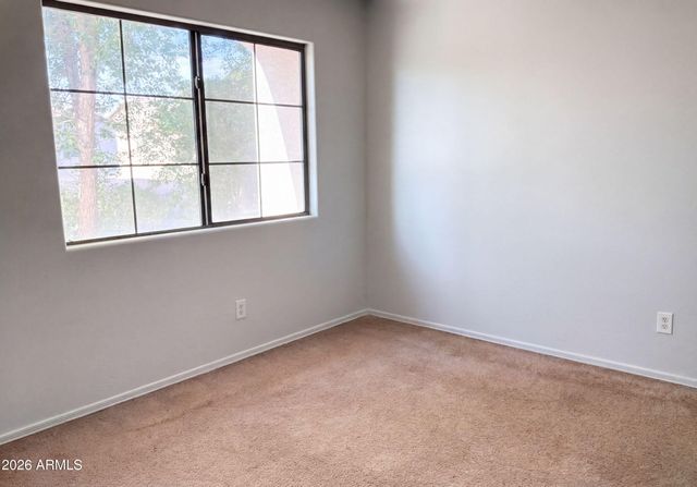8386 W PALO VERDE Avenue, Peoria, AZ 85345