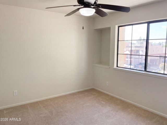 8386 W PALO VERDE Avenue, Peoria, AZ 85345