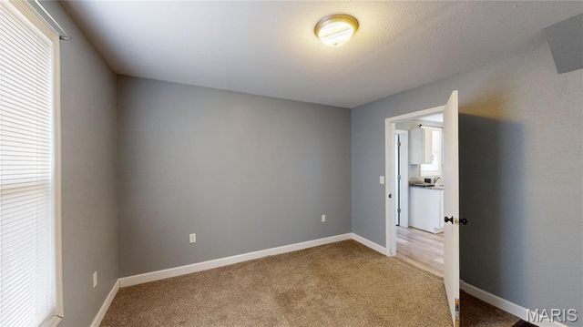 1011 E Main Street, Greenville, IL 62246