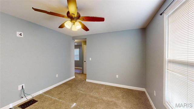 1011 E Main Street, Greenville, IL 62246