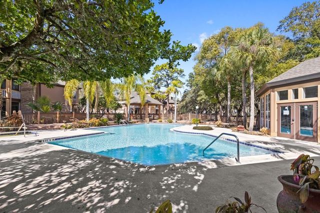 486 N PIN OAK PLACE 308, Longwood, FL 32779