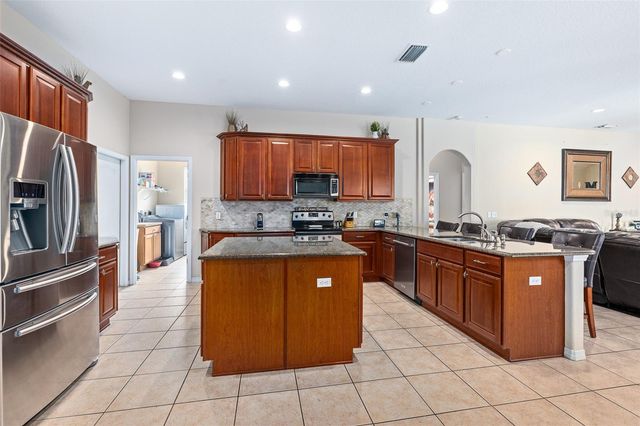 1059 NATURAL OAKS DRIVE, Orange City, FL 32763