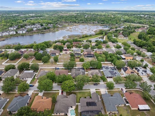 1059 NATURAL OAKS DRIVE, Orange City, FL 32763