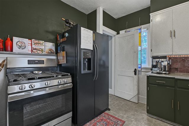 1507 44th Street, Des Moines, IA 50311