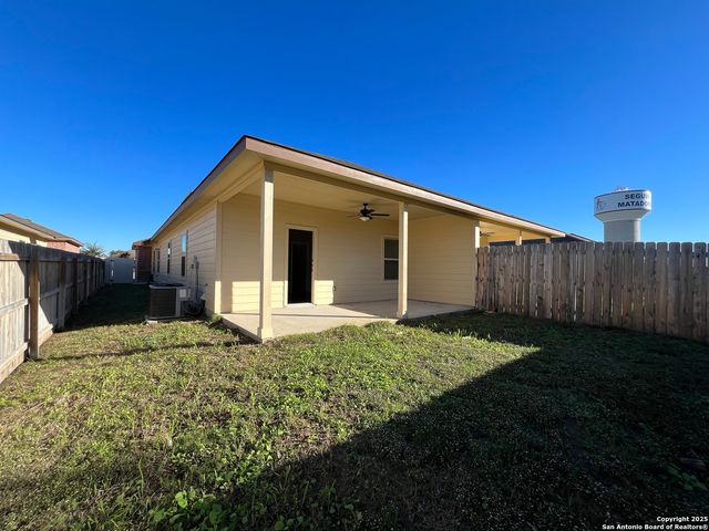 1107 Renee Way, Seguin, TX 78155