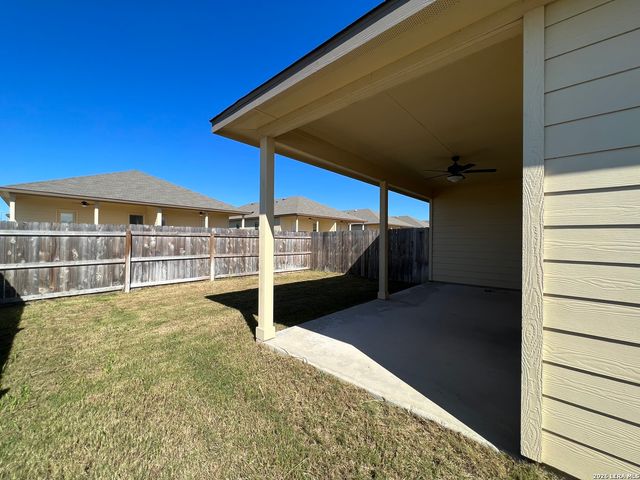 1107 Renee Way, Seguin, TX 78155