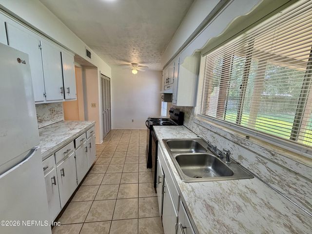 1745 PATRICIA Lane, Orange Park, FL 32073