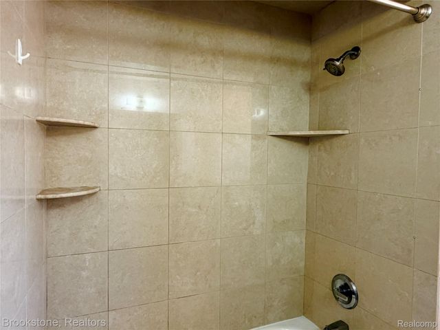 8912 Ardel Drive, Sterling Heights, MI 48314