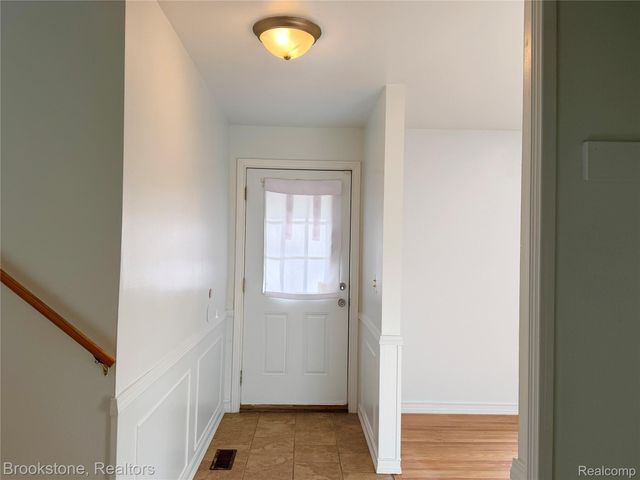 8912 Ardel Drive, Sterling Heights, MI 48314