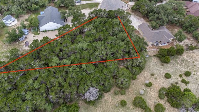 374 Bogi, Canyon Lake, TX 78133