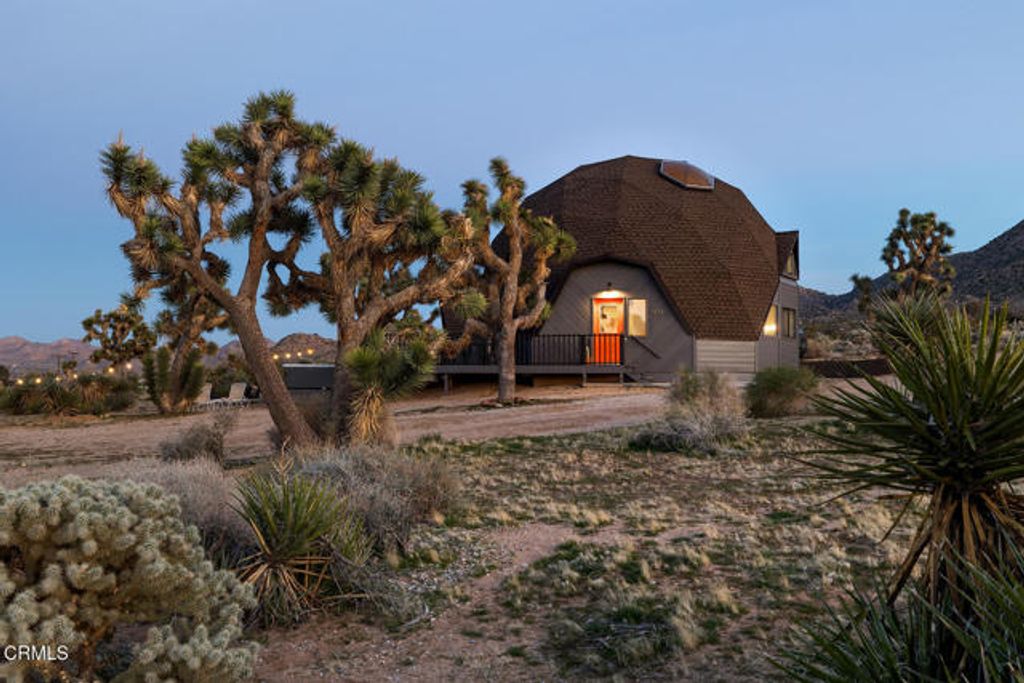 7677 Wilton Road, Joshua Tree, CA 92252