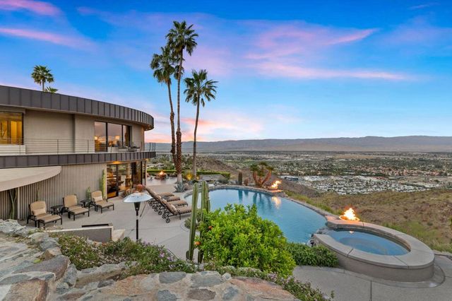 2400 Southridge Drive, Palm Springs, CA 92264