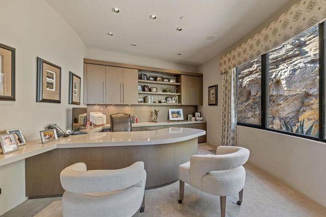 2400 Southridge Drive, Palm Springs, CA 92264