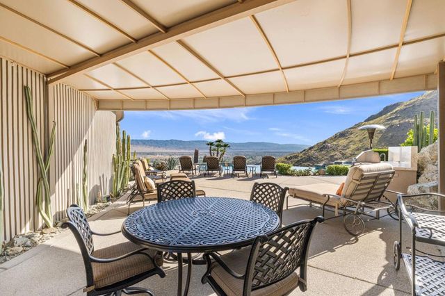 2400 Southridge Drive, Palm Springs, CA 92264