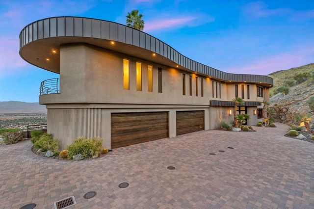 2400 Southridge Drive, Palm Springs, CA 92264