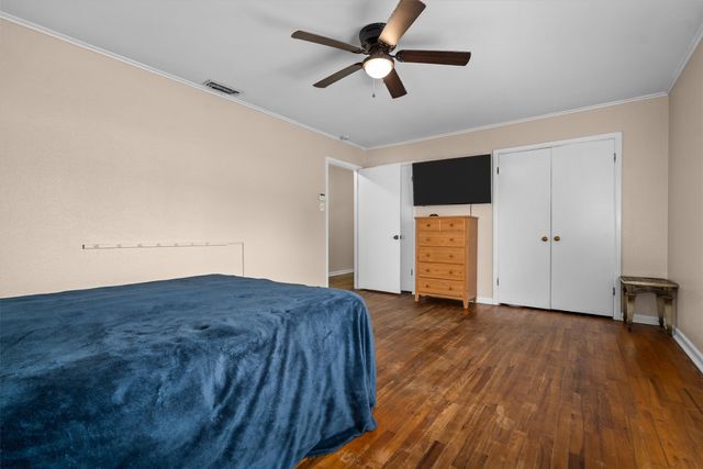 3008 Oak Knob Street, Tyler, TX 75701