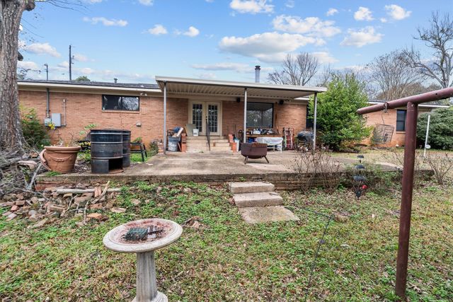 3008 Oak Knob Street, Tyler, TX 75701