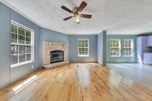 223 Taylor Tyree RD, Rocky Mount, VA 24151