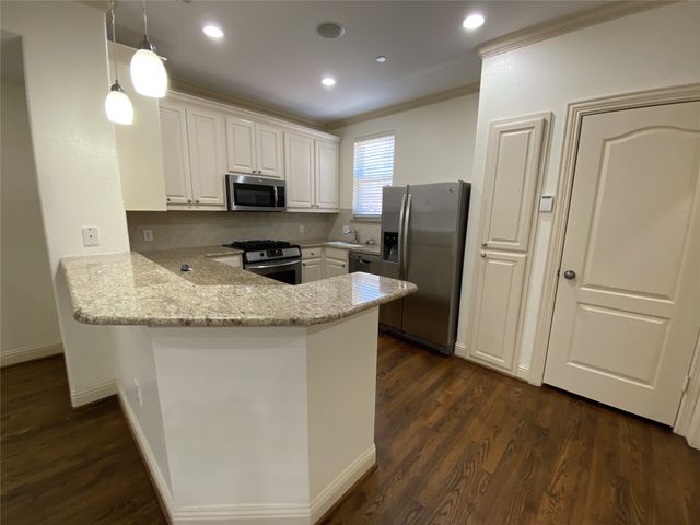 6644 Airline Road, University Park, TX 75205