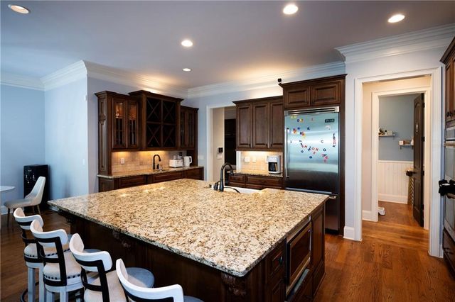 2164 Northern Oak Drive, Braselton, GA 30517