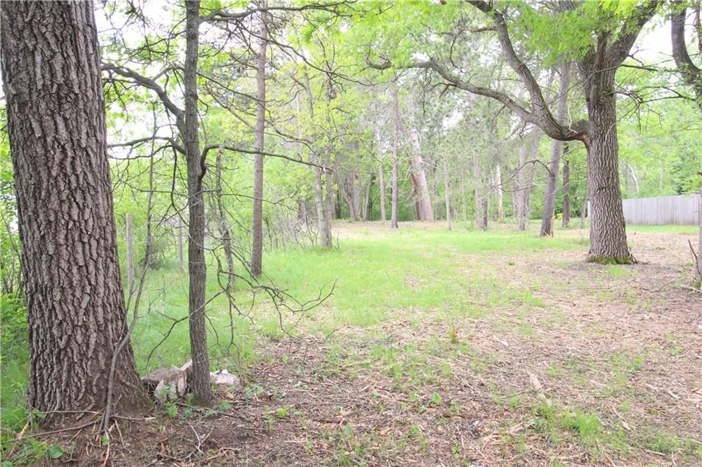 3917 North Shore Drive, Eau Claire, WI 54703