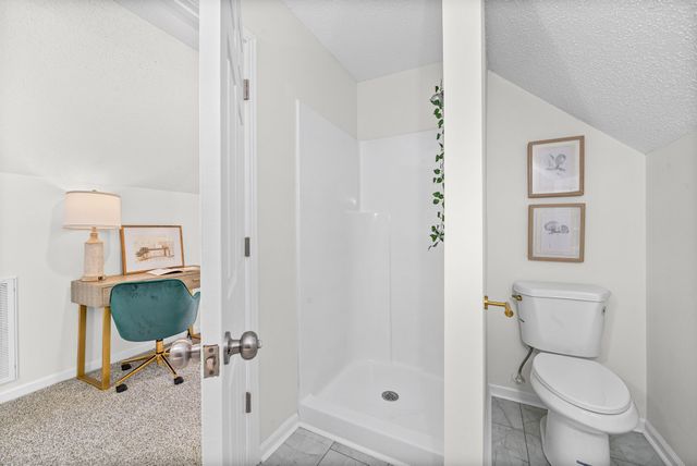 1189 Woodbridge Dr, Clarksville, TN 37042