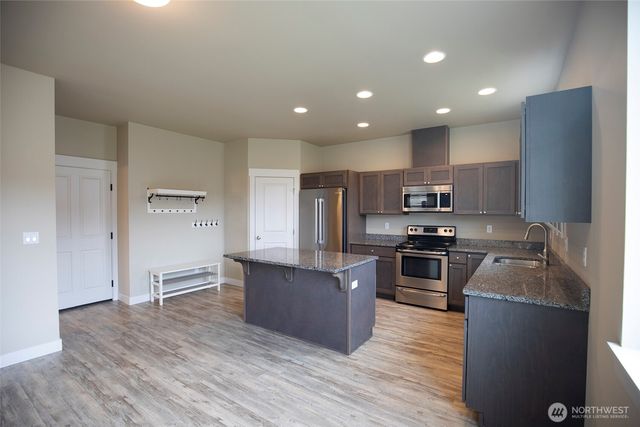 1735 Skeena Court, Wenatchee, WA 98801