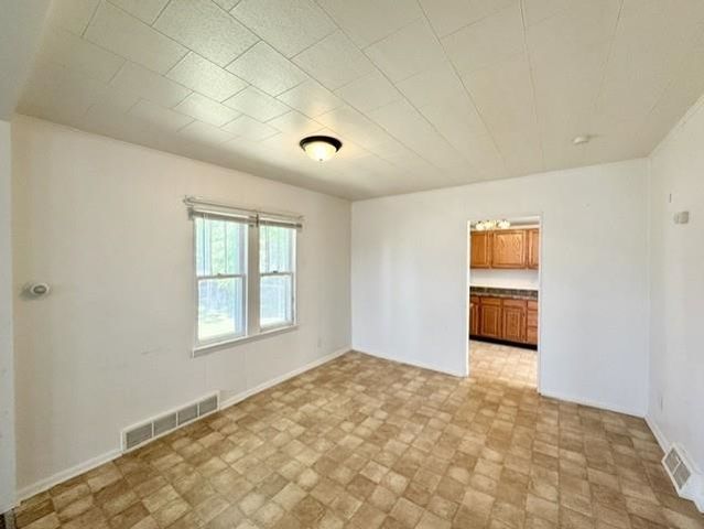 1709 Hickory Street, Alma, MI 48801