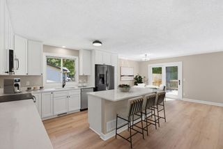 10515 Old County Road 15, Plymouth, MN 55441