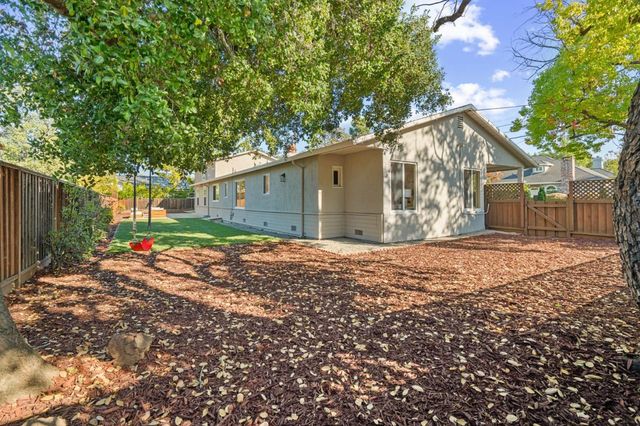 781 Covington Road, Los Altos, CA 94024