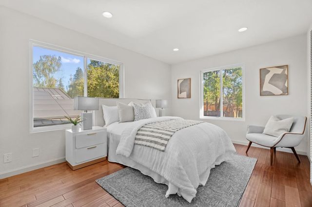 781 Covington Road, Los Altos, CA 94024