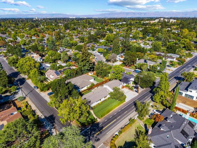 781 Covington Road, Los Altos, CA 94024