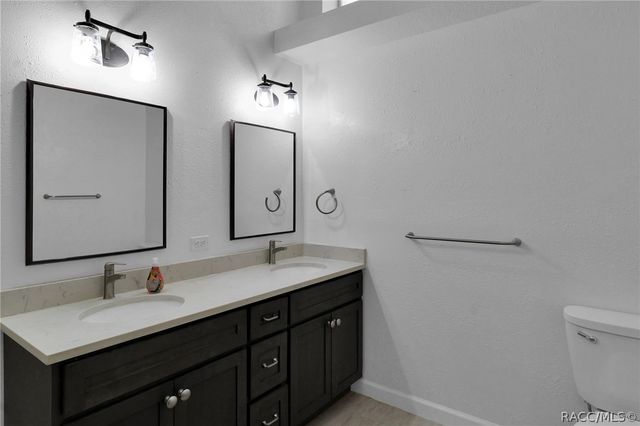9450 Mississippi Run, Weeki Wachee, FL 34613