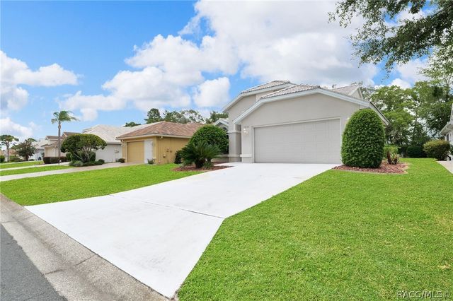 9450 Mississippi Run, Weeki Wachee, FL 34613