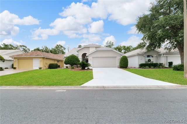 9450 Mississippi Run, Weeki Wachee, FL 34613