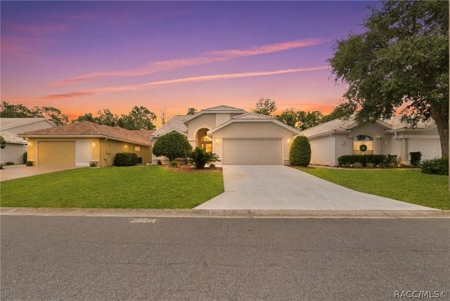9450 Mississippi Run, Weeki Wachee, FL 34613