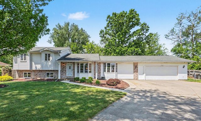 1907 W Packard Drive, Saginaw, MI 48638