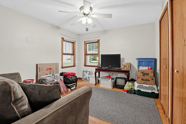 2515 Dombrowski BOULEVARD, Racine, WI 53405