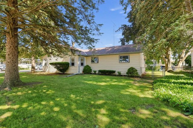 2515 Dombrowski BOULEVARD, Racine, WI 53405
