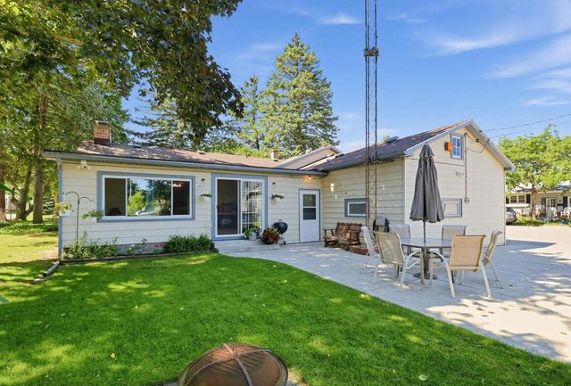 2515 Dombrowski BOULEVARD, Racine, WI 53405