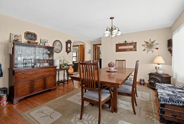 2515 Dombrowski BOULEVARD, Racine, WI 53405