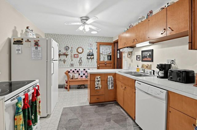 2515 Dombrowski BOULEVARD, Racine, WI 53405