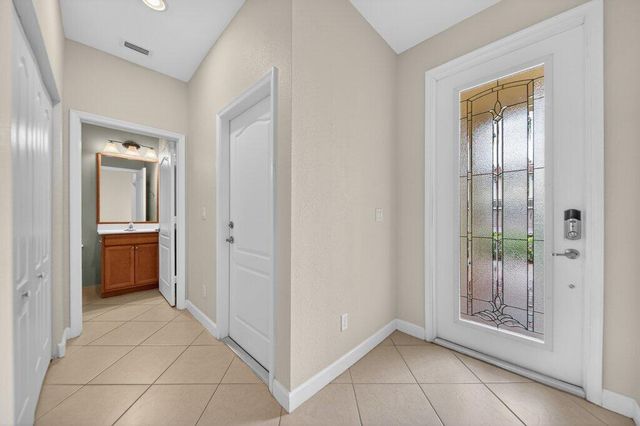 9515 SW Otter Lane, Stuart, FL 34997