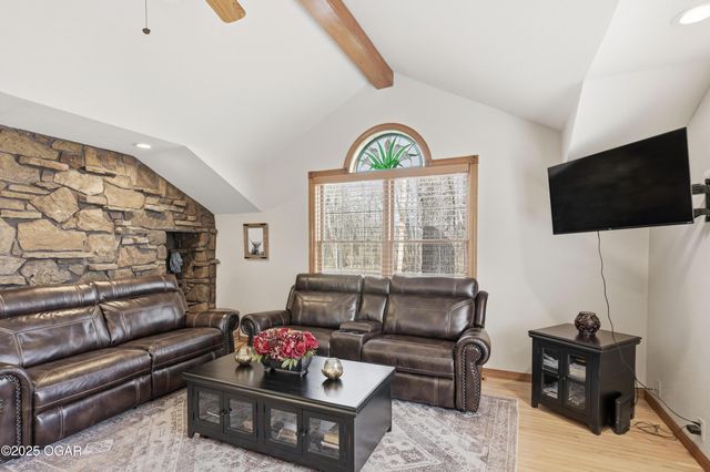 7953 Co Ln 192, Carthage, MO 64836