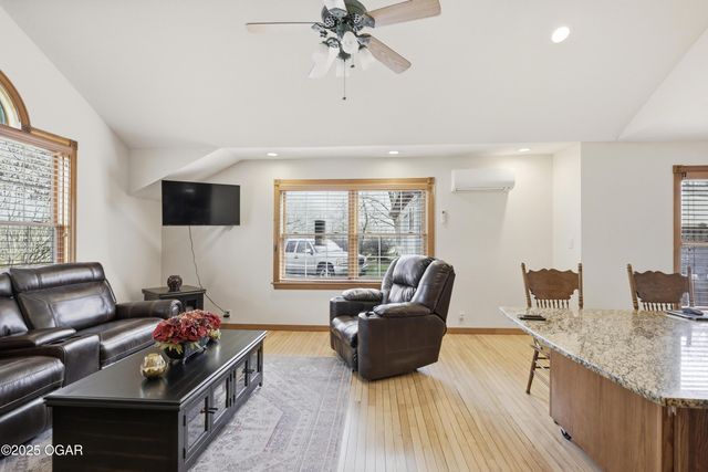 7953 Co Ln 192, Carthage, MO 64836