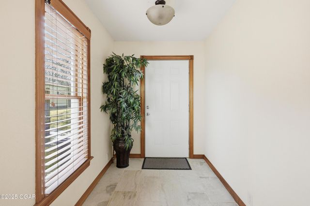 7953 Co Ln 192, Carthage, MO 64836