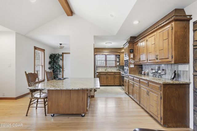 7953 Co Ln 192, Carthage, MO 64836