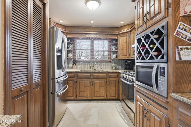 7953 Co Ln 192, Carthage, MO 64836