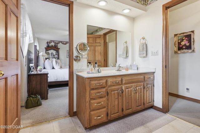 7953 Co Ln 192, Carthage, MO 64836