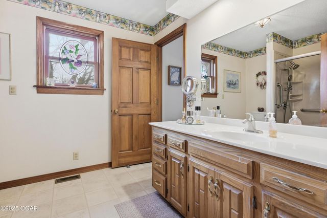 7953 Co Ln 192, Carthage, MO 64836